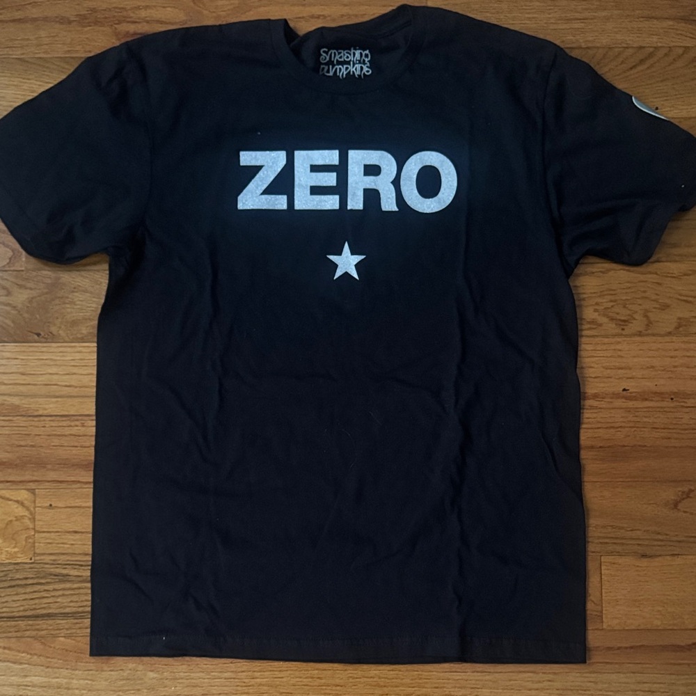 Smashing Pumpkins graphic tee, size L never worn